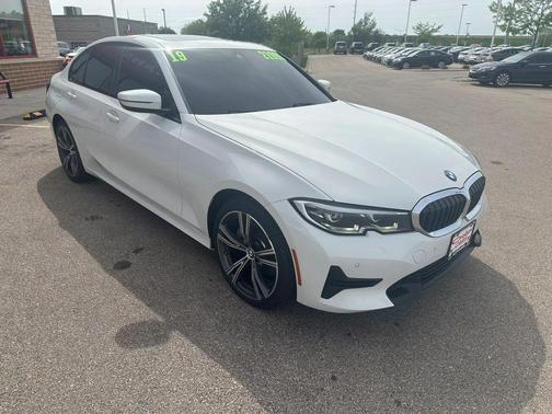White 2019 BMW 330 xDrive