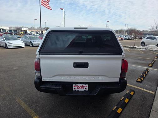 2018 Toyota Tacoma SR