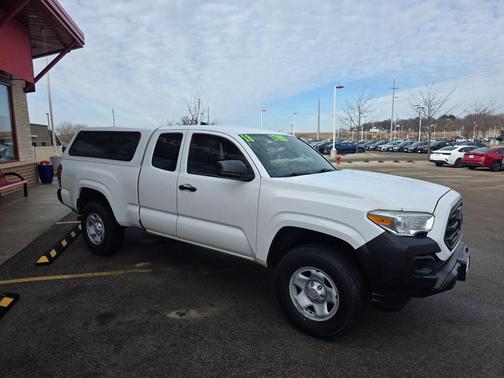 2018 Toyota Tacoma SR