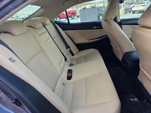 2016 Lexus IS 200t Base