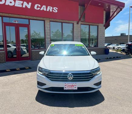 White 2019 Volkswagen Jetta 1.4T SE