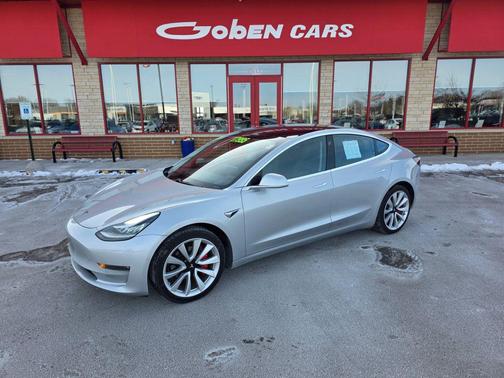 2018 Tesla Model 3 Long Range