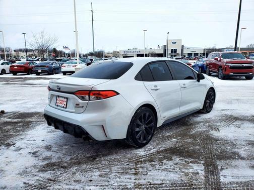 2023 Toyota Corolla Hybrid SE