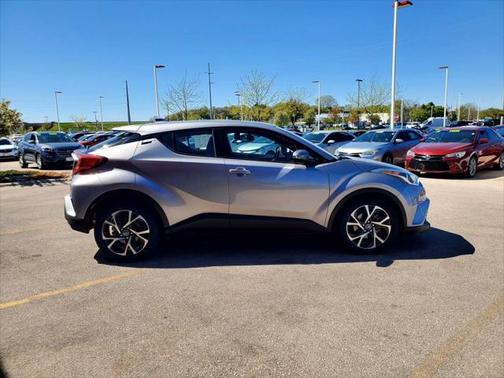 2019 Toyota C-HR XLE