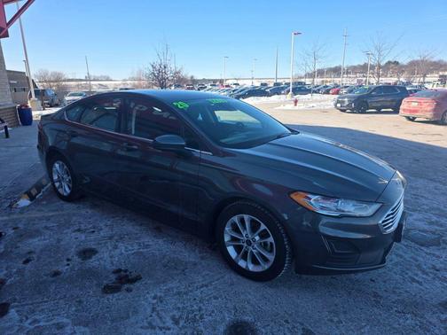 2020 Ford Fusion Hybrid SE