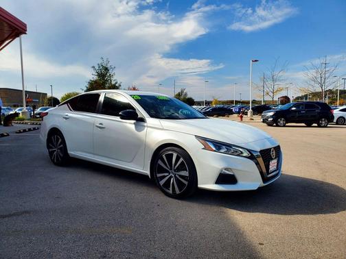 2020 Nissan Altima SR Intelligent AWD