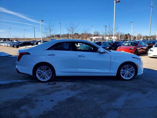 2024 Cadillac CT4 Premium Luxury