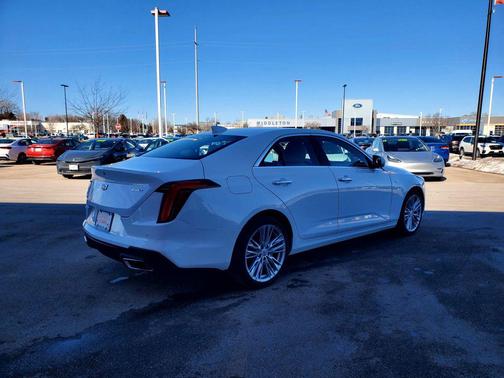 2024 Cadillac CT4 Premium Luxury