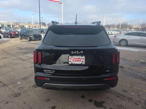 2023 Kia Sorento EX