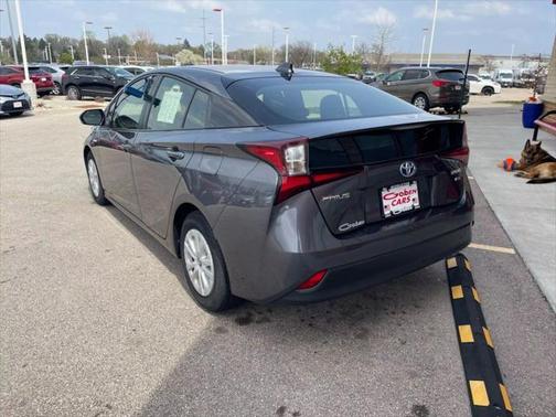2022 Toyota Prius L
