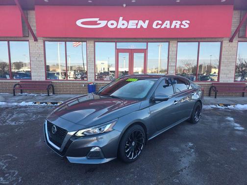 2021 Nissan Altima 2.5 SV