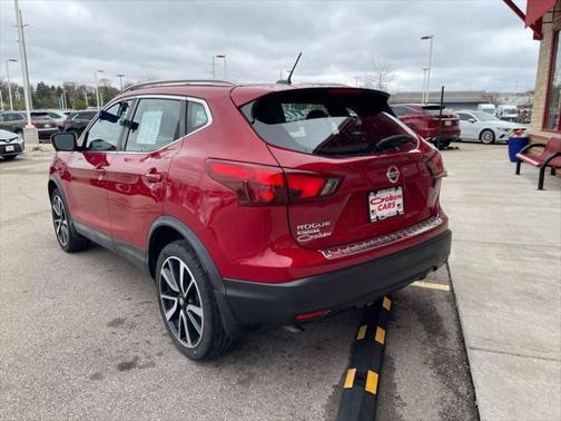 2017 Nissan Rogue Sport SL