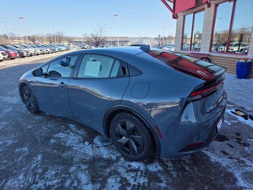 2024 Toyota Prius LE