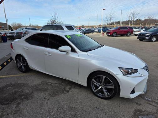 2019 Lexus IS 300 Base