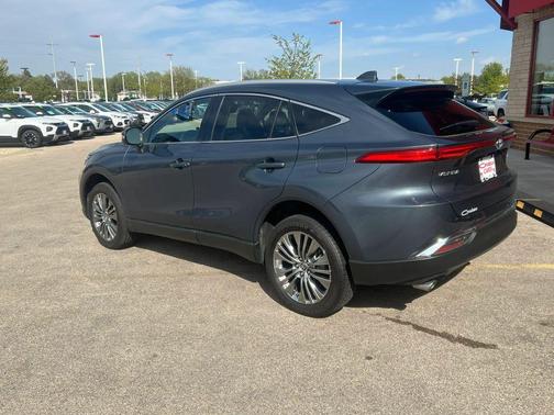 Gray 2024 Toyota Venza XLE