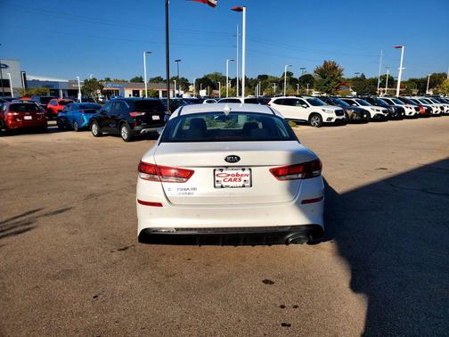 2020 Kia Optima LX