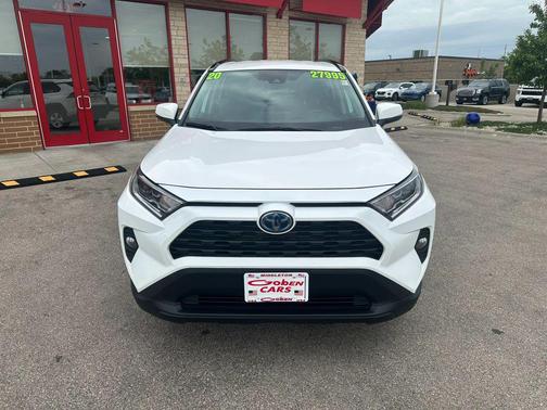 Super White 2020 Toyota RAV4 Hybrid XLE