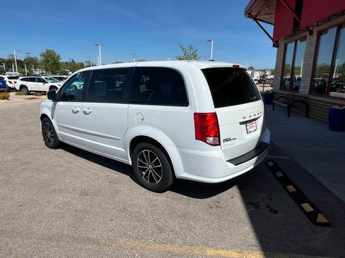Bright White Clearcoat 2016 Dodge Grand Caravan AVP/SE