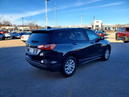 2021 Chevrolet Equinox LS
