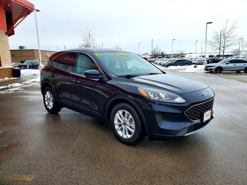 2021 Ford Escape SE