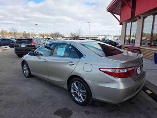 2015 Toyota Camry SE