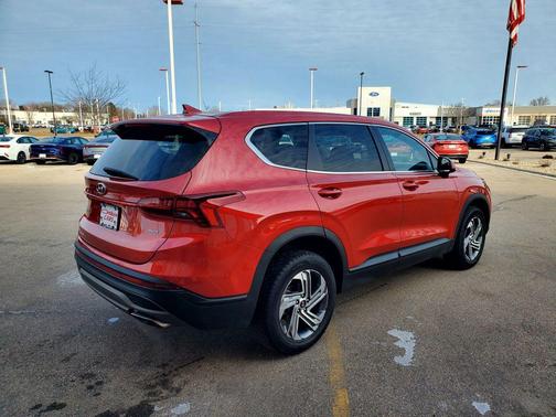 2022 Hyundai SANTA FE SE