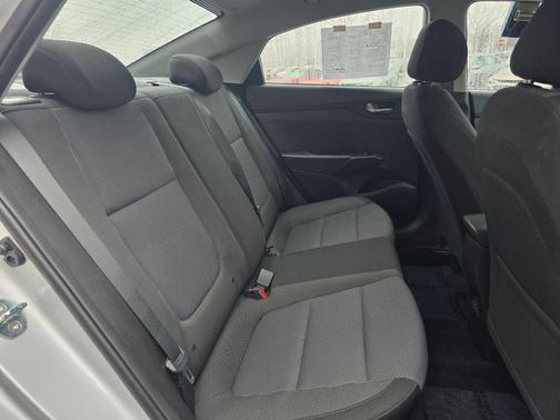 2022 Hyundai Accent SEL