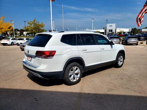 2019 Volkswagen Atlas 3.6L SE w/Technology
