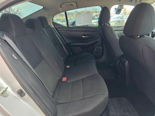 2022 Nissan Sentra S