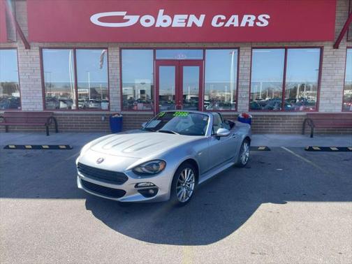 2019 FIAT 124 Spider Base