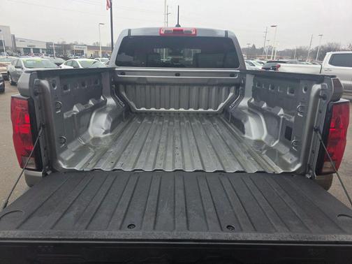 2023 Chevrolet Colorado WT