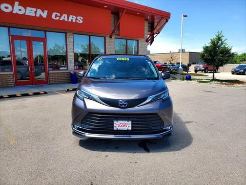 2021 Toyota Sienna XLE 7 Passenger