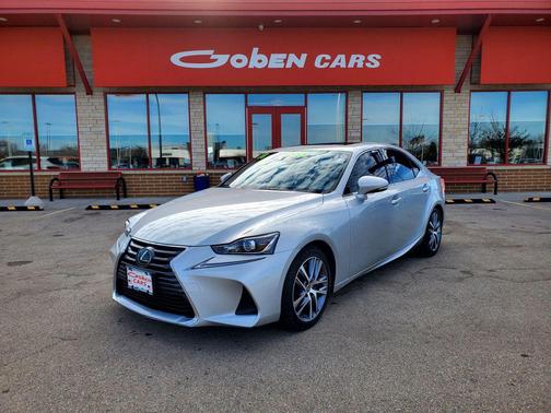 2018 Lexus IS 300 Base
