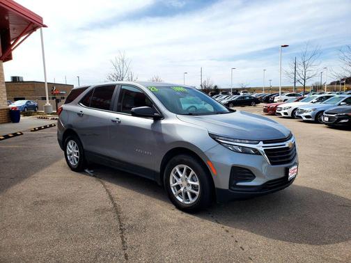2023 Chevrolet Equinox LS