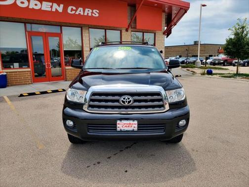 2017 Toyota Sequoia SR5