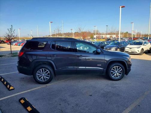 2017 GMC Acadia SLE-2