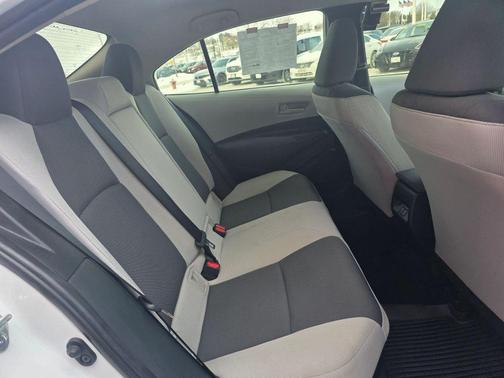 2023 Toyota Corolla Hybrid SE