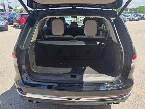 2020 Lincoln Aviator Standard AWD