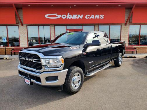 2022 RAM 2500 Big Horn Crew Cab 4x4 8' Box