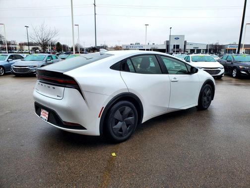 2024 Toyota Prius LE