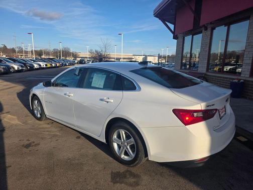 2023 Chevrolet Malibu 1LS