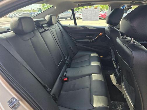 2013 BMW 328 xDrive