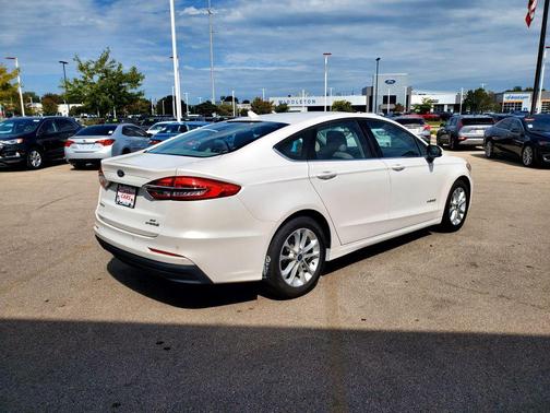 2019 Ford Fusion Hybrid SE