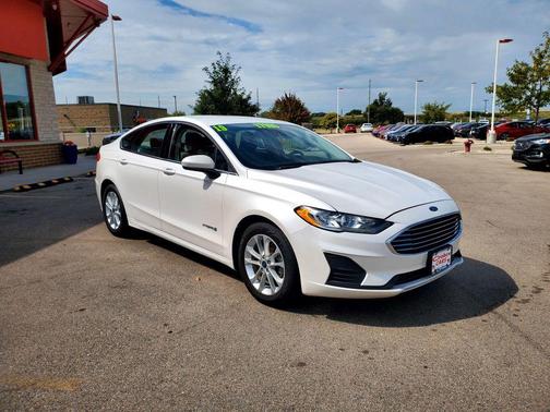 2019 Ford Fusion Hybrid SE