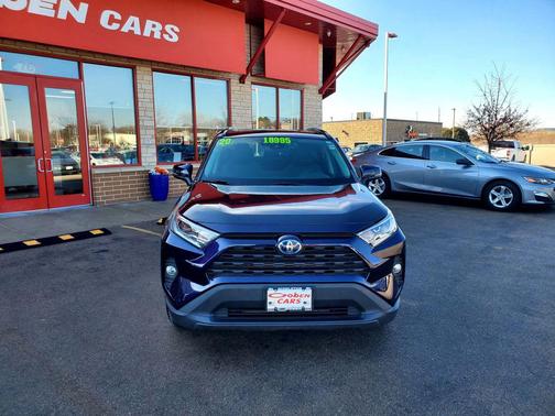 2020 Toyota RAV4 Hybrid XLE