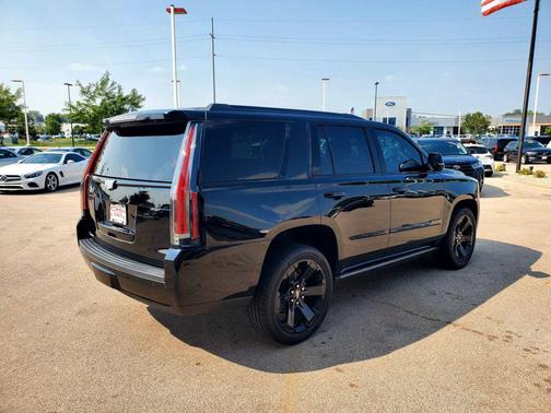 2017 Cadillac Escalade Premium Luxury
