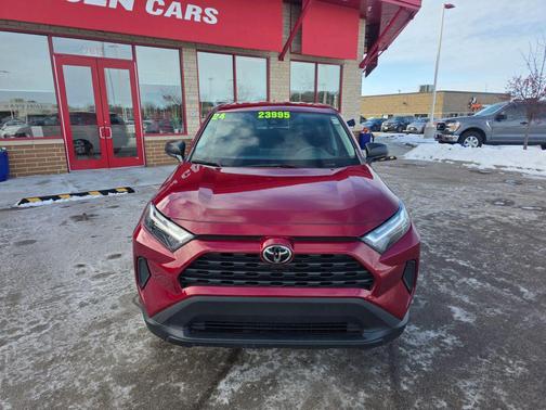 2024 Toyota RAV4 LE