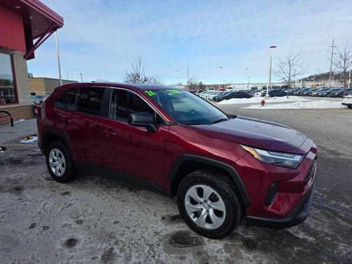 2024 Toyota RAV4 LE