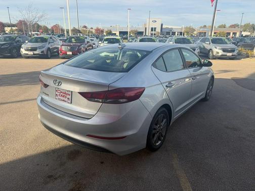 Symphony Silver 2018 Hyundai ELANTRA SEL