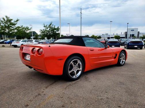 2000 Chevrolet Corvette Base